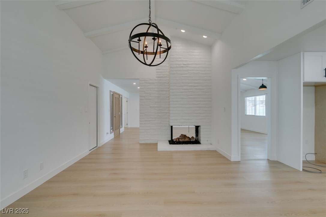 1852 East Viking Road Property Photo 31