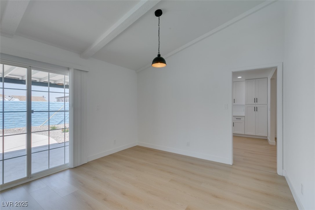 1852 East Viking Road Property Photo 37