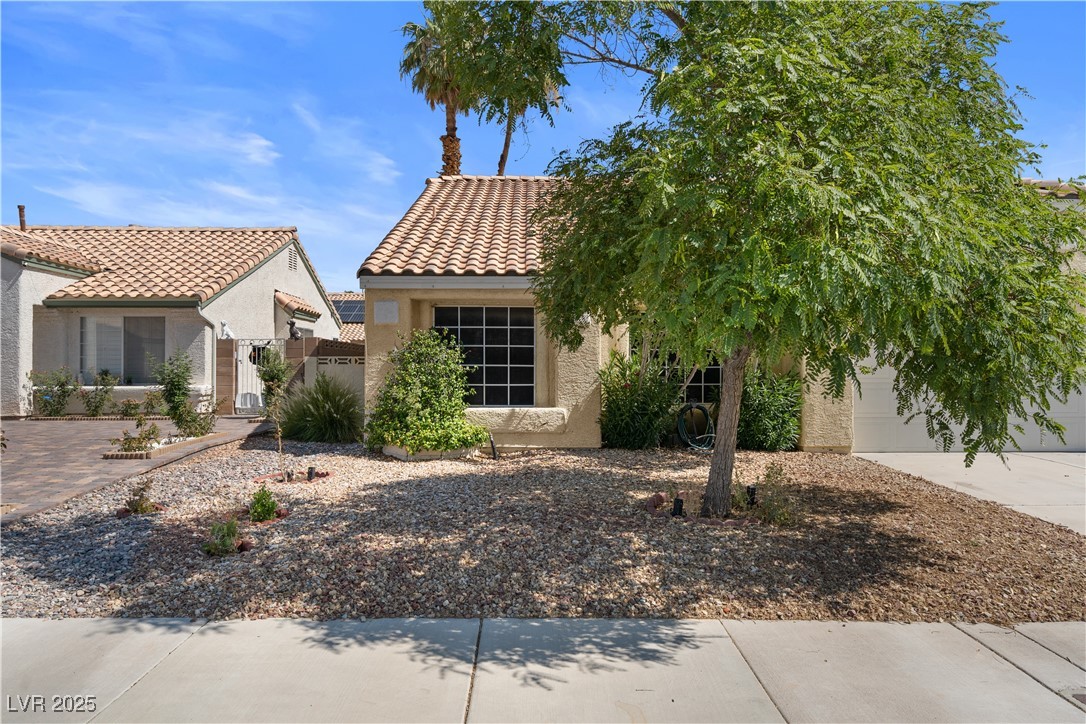 920 Serpentina Avenue Property Photo 12