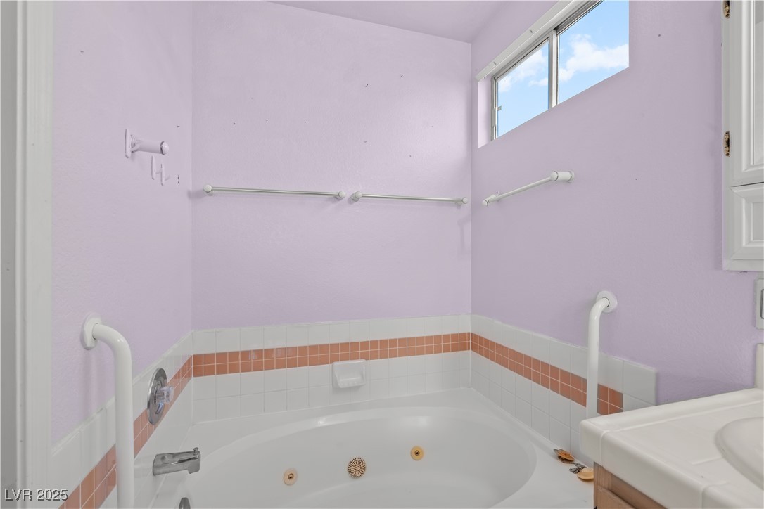 920 Serpentina Avenue Property Photo 69
