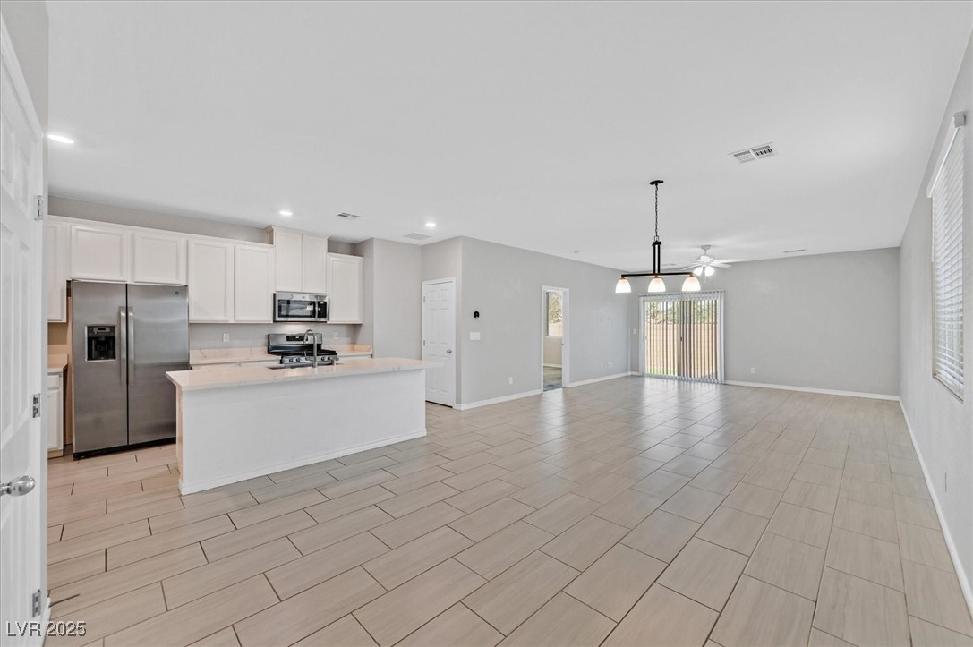 1005 Edel Hest Avenue Property Photo 3