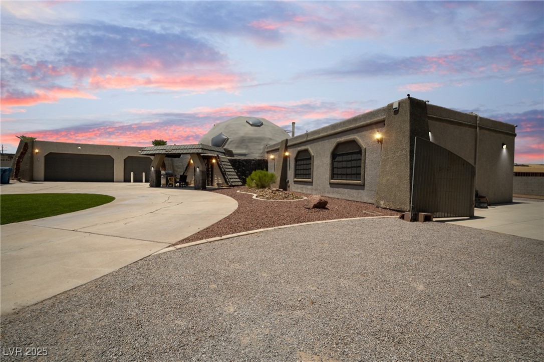 7215 Ullom Drive Property Photo 1