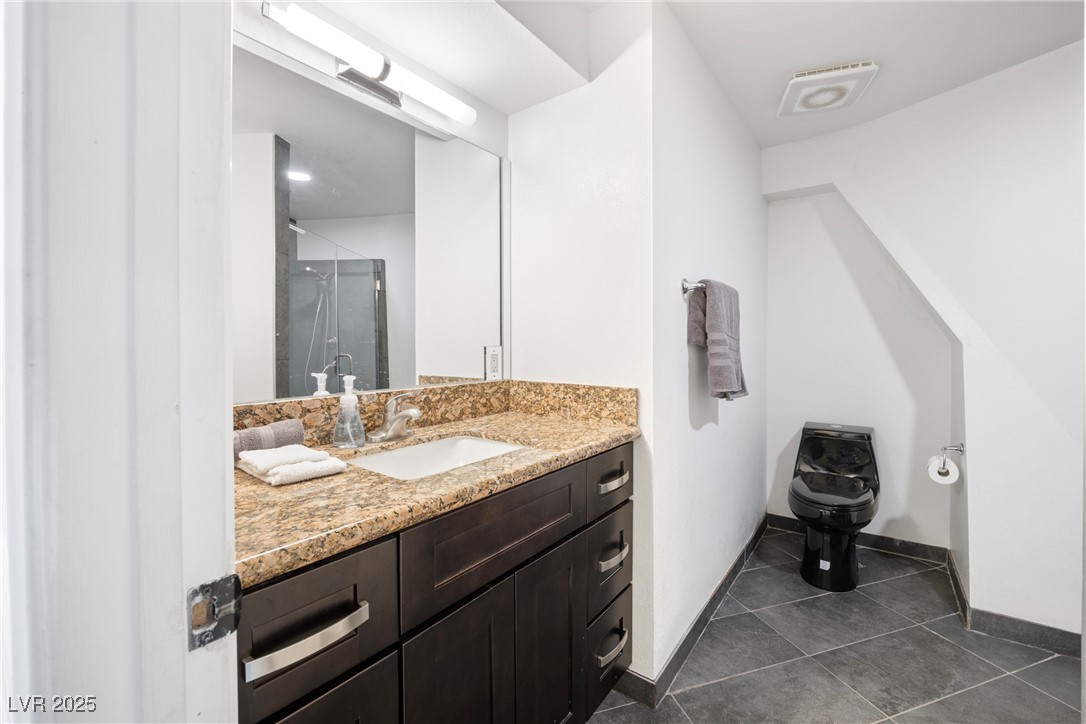 7215 Ullom Drive Property Photo 27