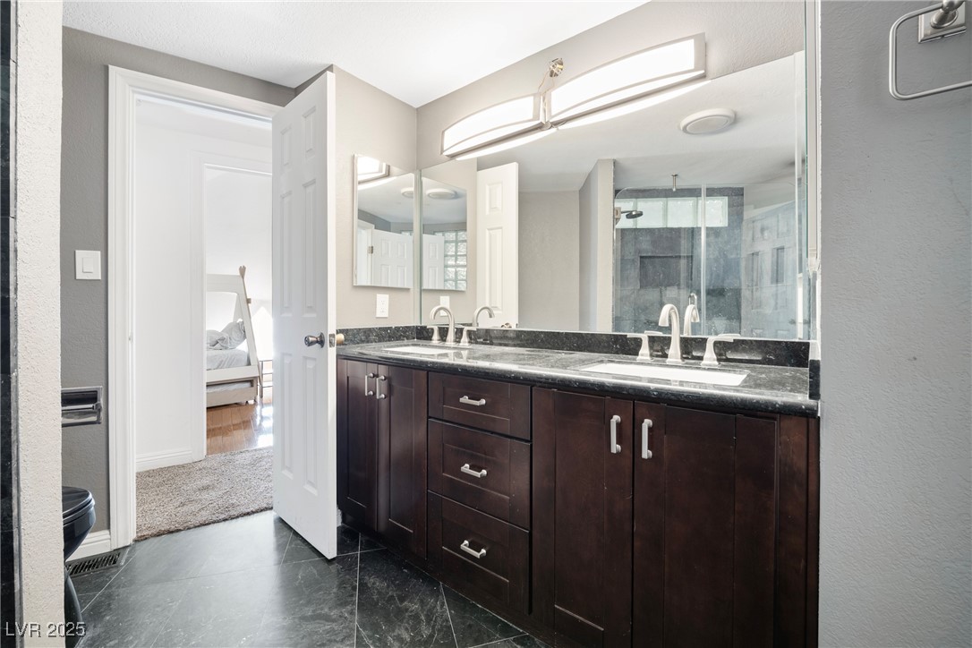 7215 Ullom Drive Property Photo 29