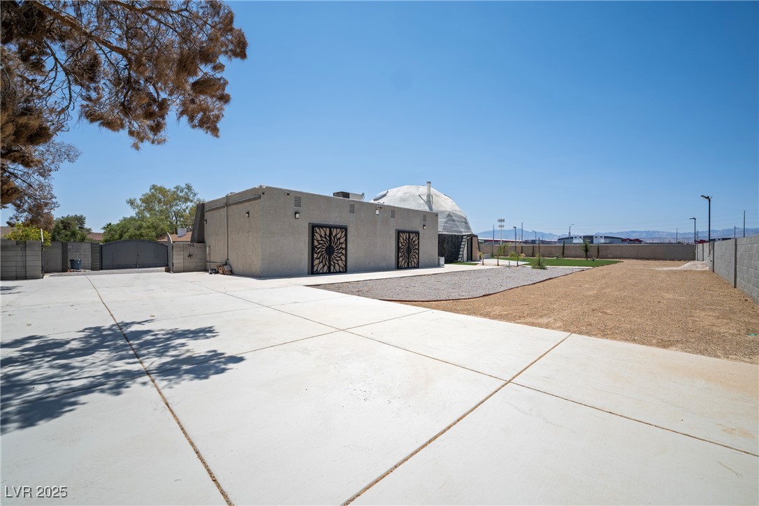 7215 Ullom Drive Property Photo 35