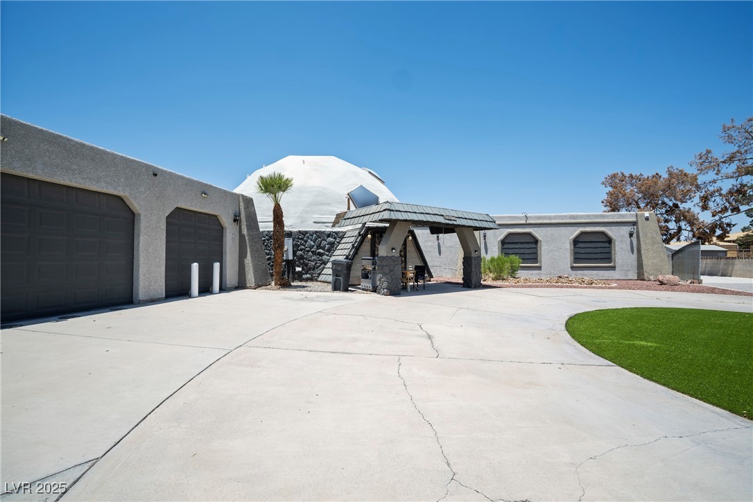 7215 Ullom Drive Property Photo 37