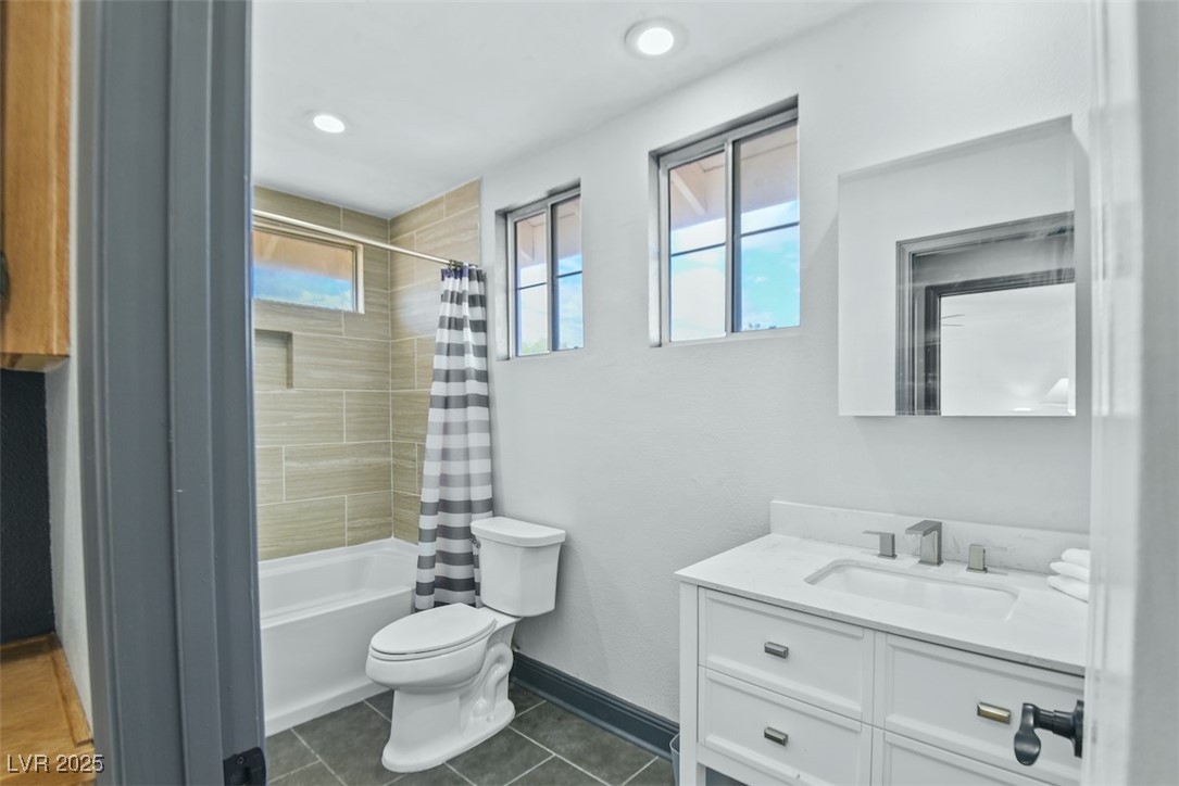 9709 Terrace Green Avenue Property Photo 15