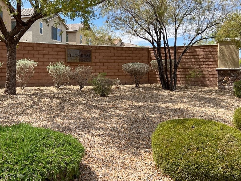 7398 Cobbhan Drive Property Photo 35