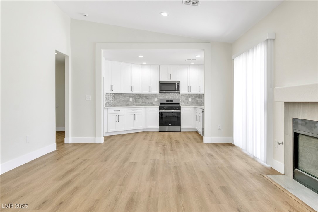 2112 Hollow Oak Avenue Property Photo 11