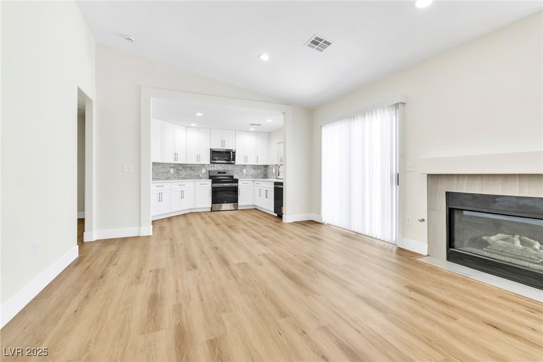 2112 Hollow Oak Avenue Property Photo 13