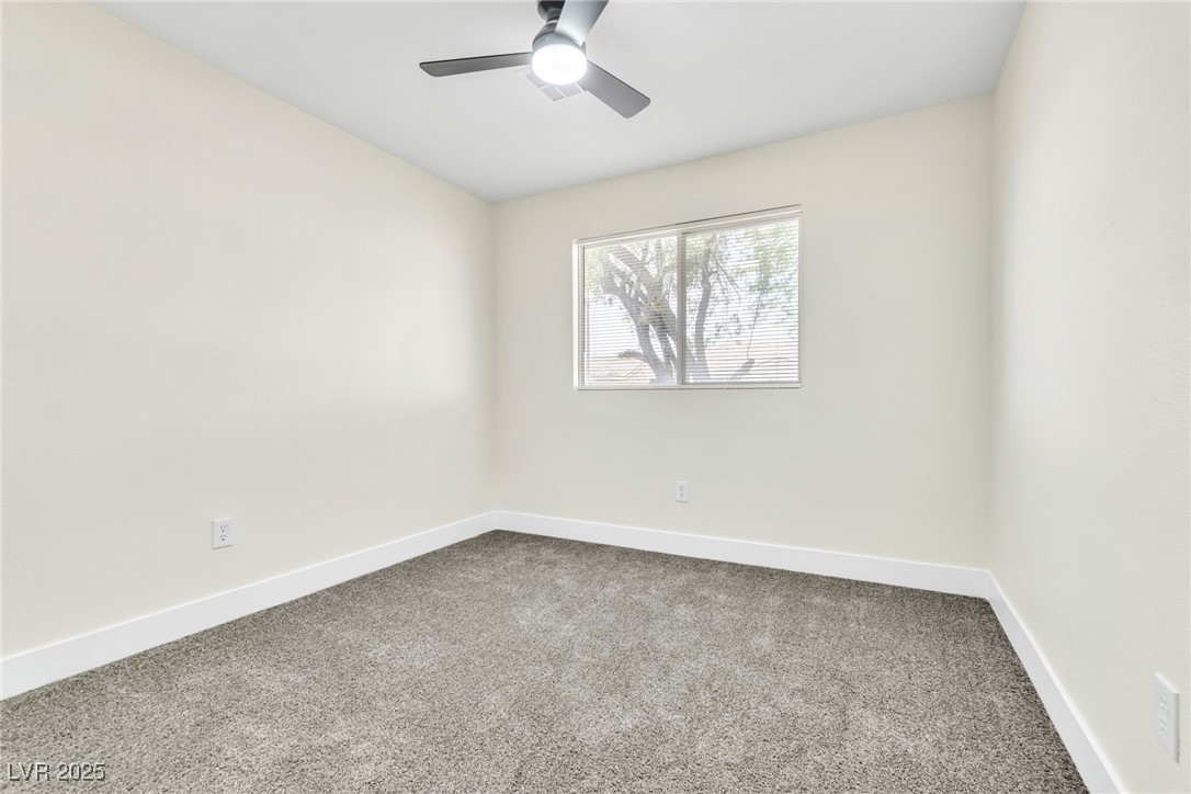 2112 Hollow Oak Avenue Property Photo 27