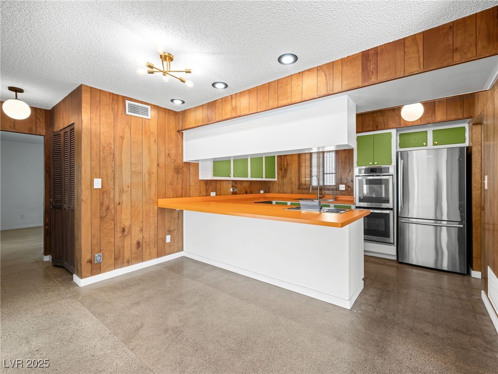 2245 Sombrero Drive Property Photo 15
