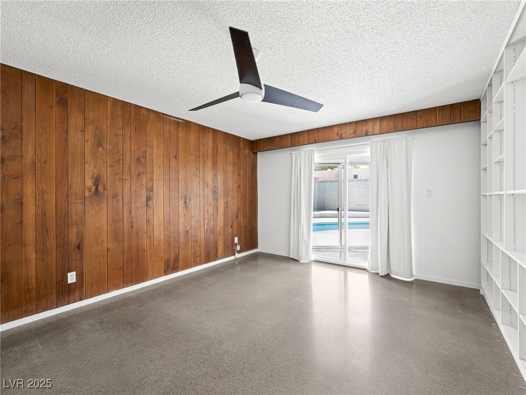 2245 Sombrero Drive Property Photo 28