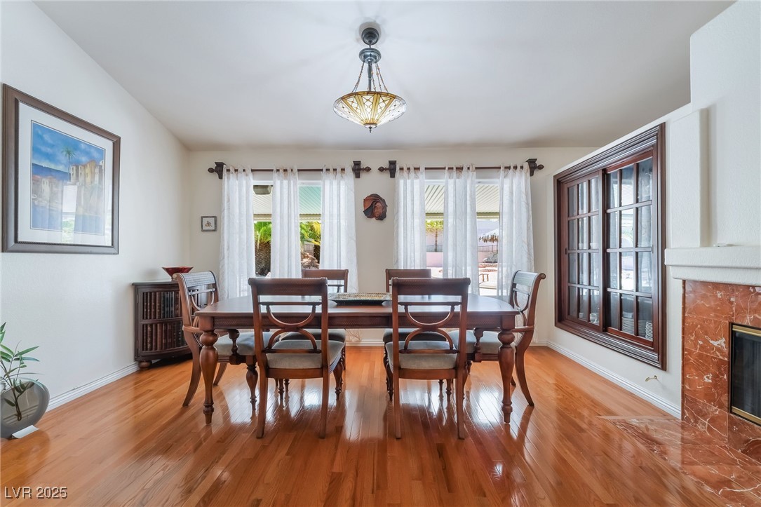 105 Crossfoot Terrace Court Property Photo 10