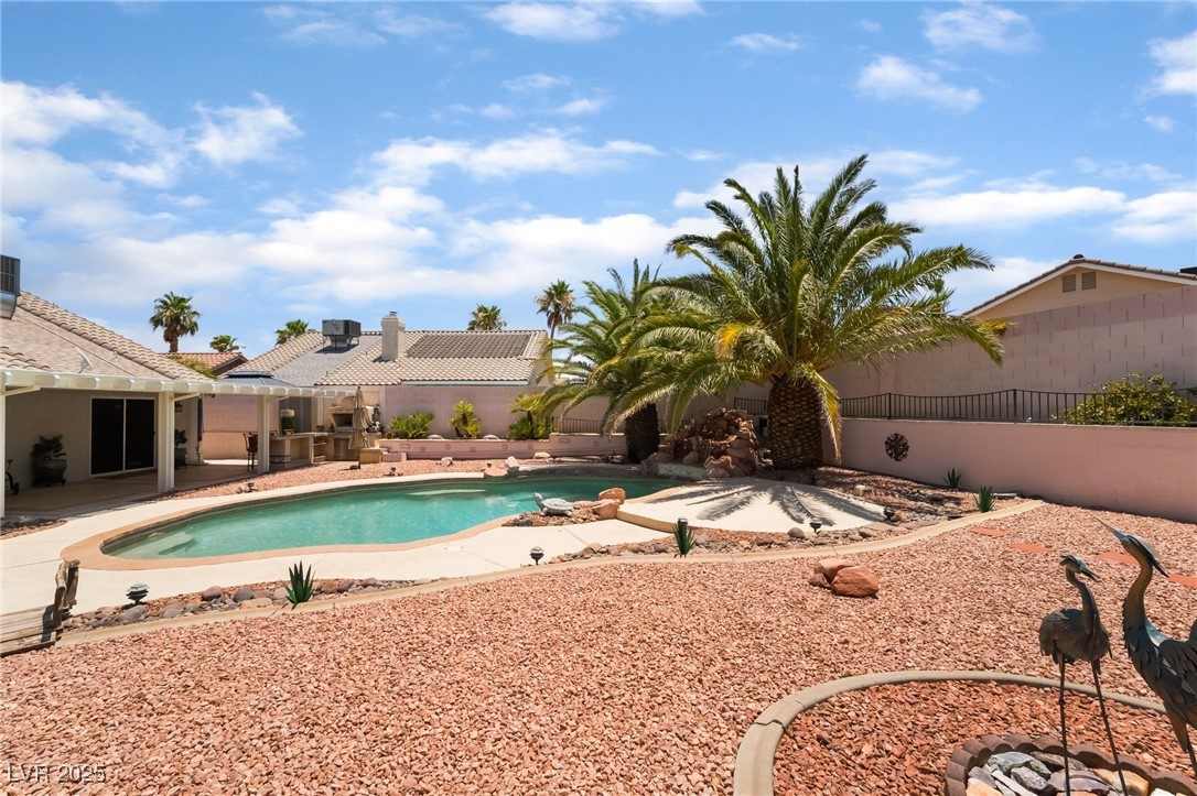 105 Crossfoot Terrace Court Property Photo 31