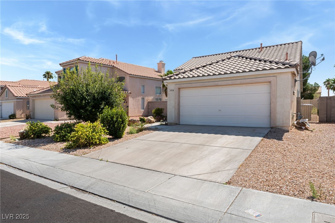 5914 Rose Sage Street Property Photo 4