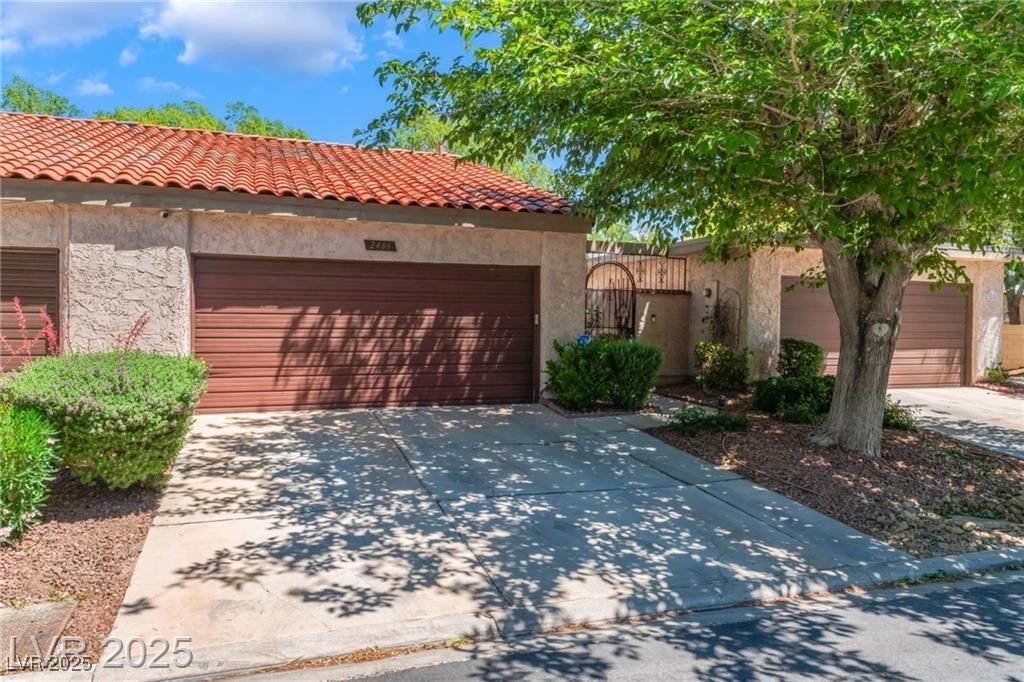 2486 Sabado Street Property Photo 4