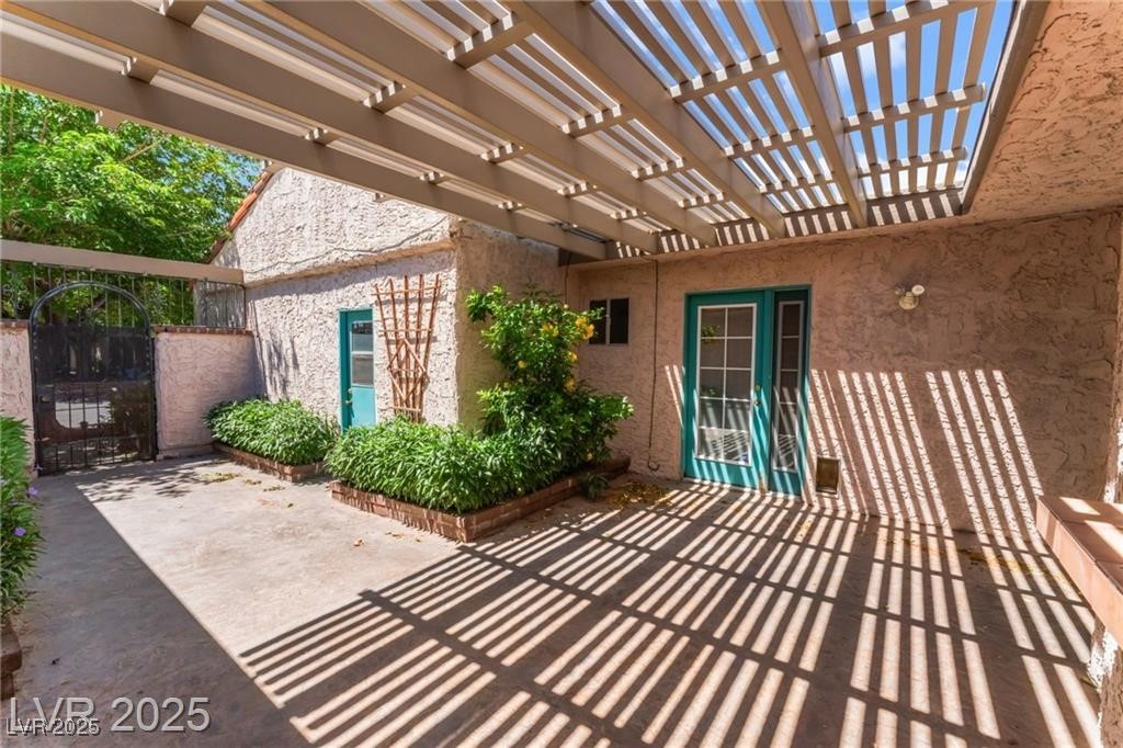 2486 Sabado Street Property Photo 13