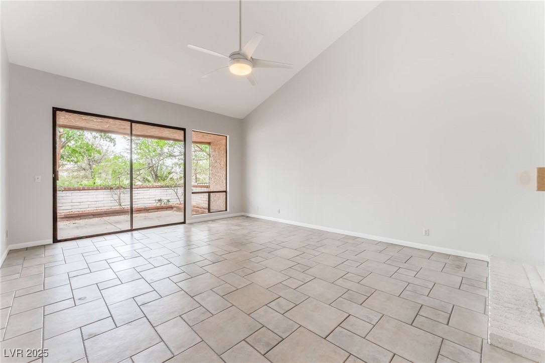 2486 Sabado Street Property Photo 17