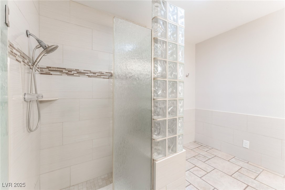2486 Sabado Street Property Photo 34