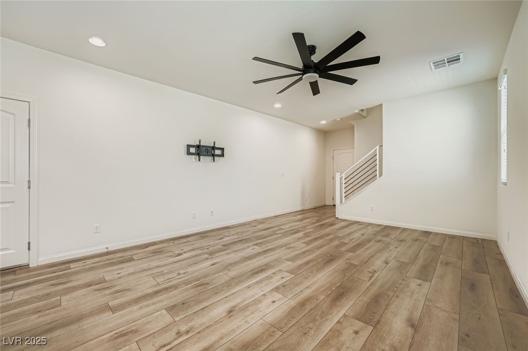 5414 Enchanted Rose Street Property Photo 5
