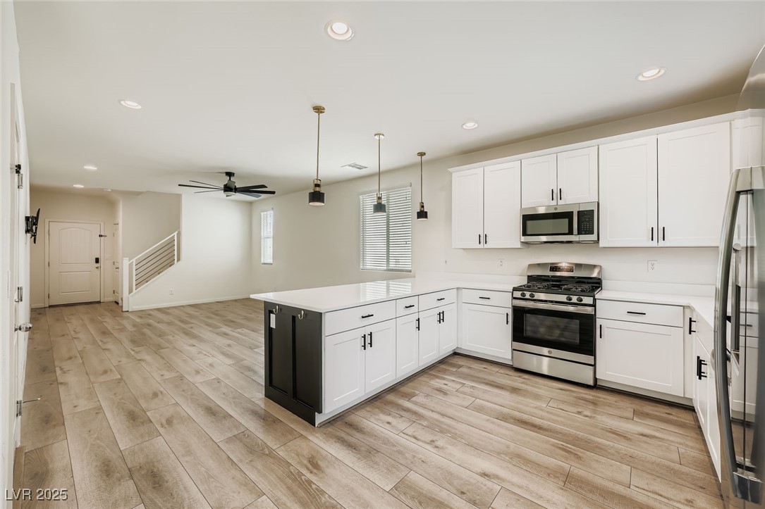 5414 Enchanted Rose Street Property Photo 7