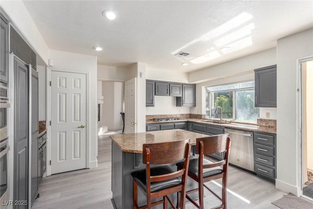 5228 Painted Lakes Way Property Photo 14