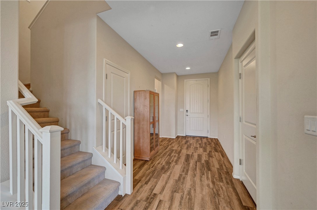 9542 Ridgeglen Court Property Photo 26