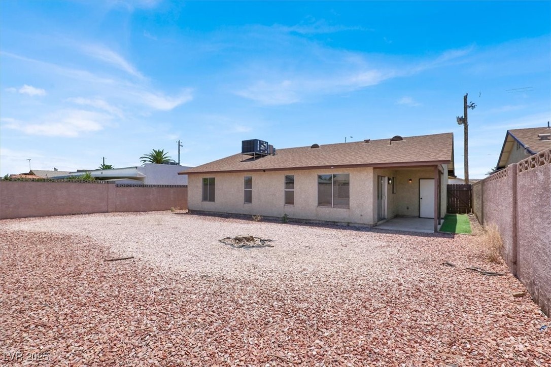 5030 East Hacienda Avenue Property Photo 17