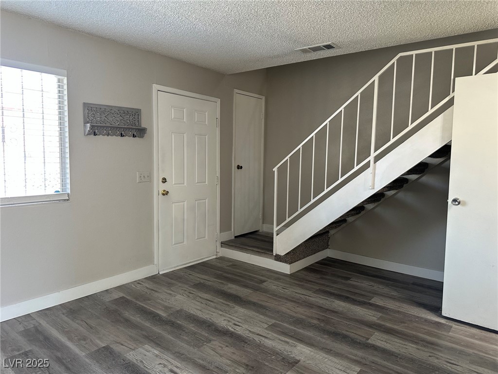 4619 Mill Valley Drive Property Photo 3