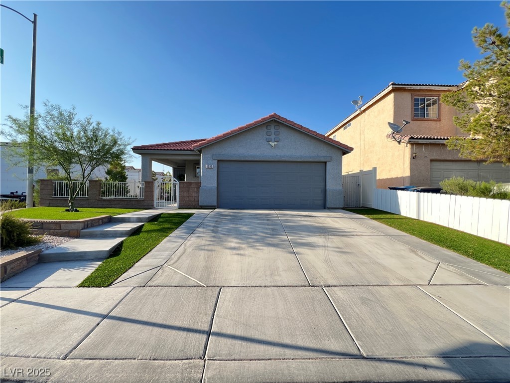 6292 Yucca Valley Court Property Photo 3