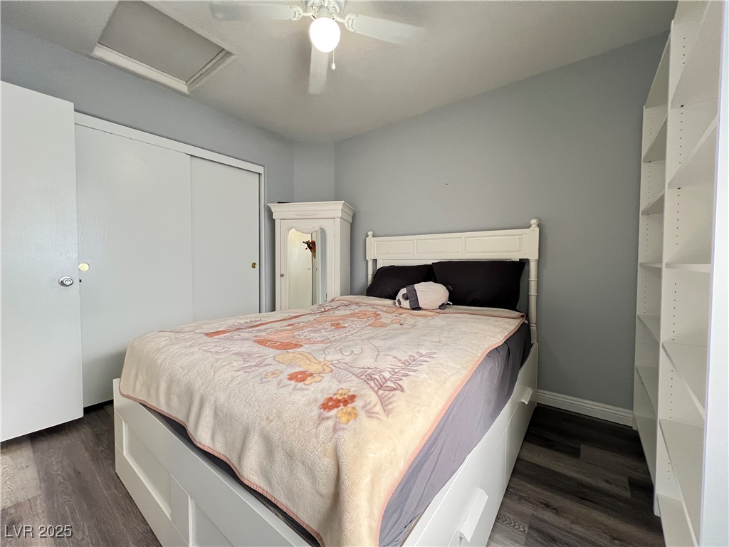 6292 Yucca Valley Court Property Photo 11