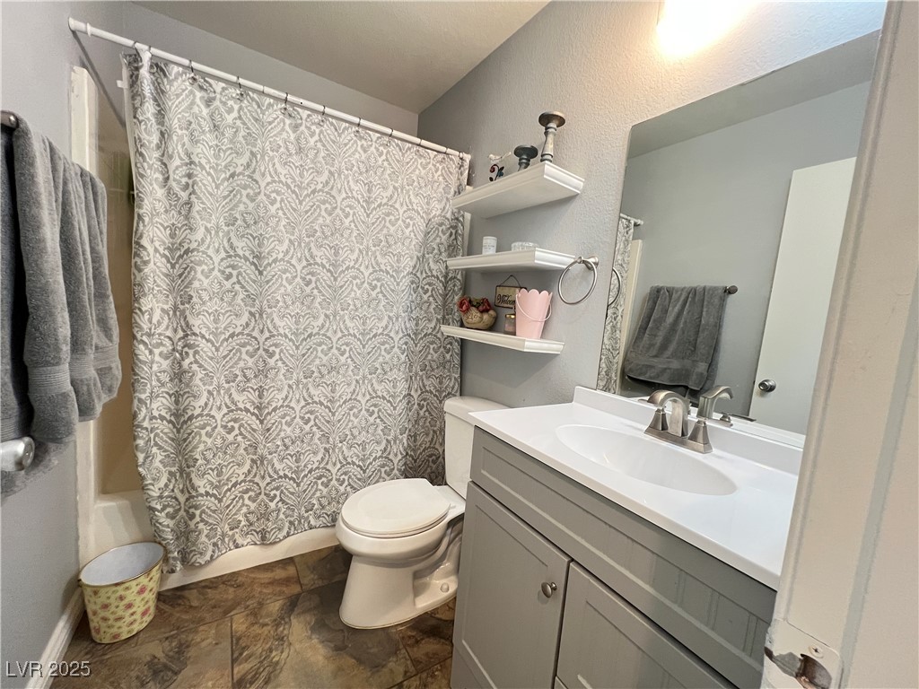 6292 Yucca Valley Court Property Photo 13