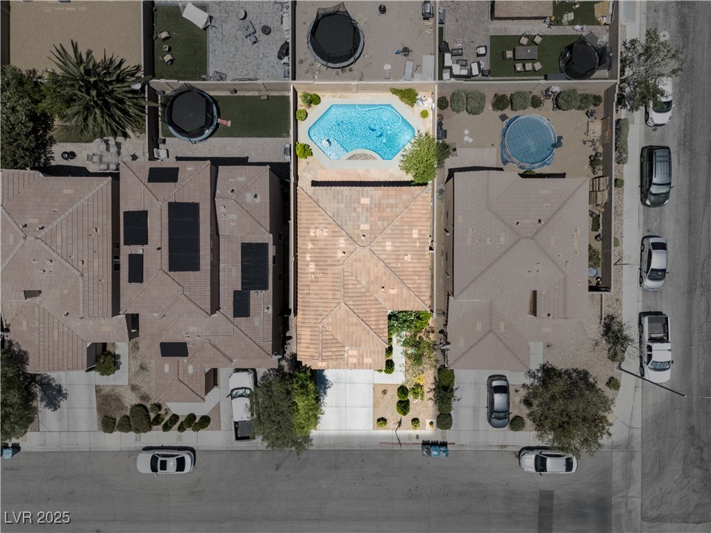 9074 Iron Cactus Avenue Property Photo 4