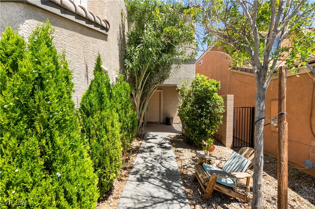 9074 Iron Cactus Avenue Property Photo 10