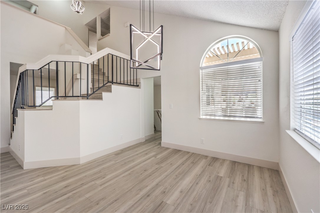 7253 Alsop Court Property Photo 8