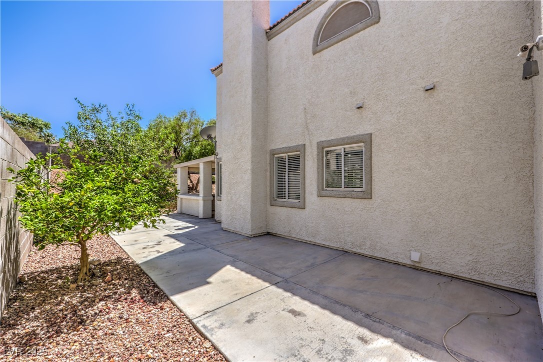 7253 Alsop Court Property Photo 37