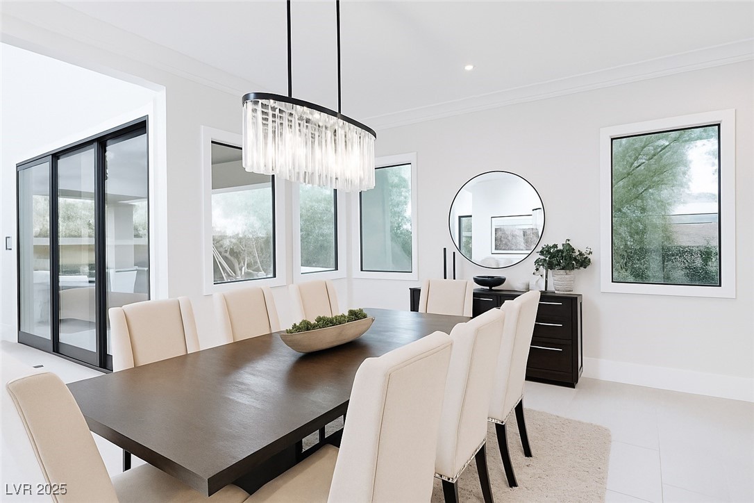 50 Grey Feather Drive Property Photo 11