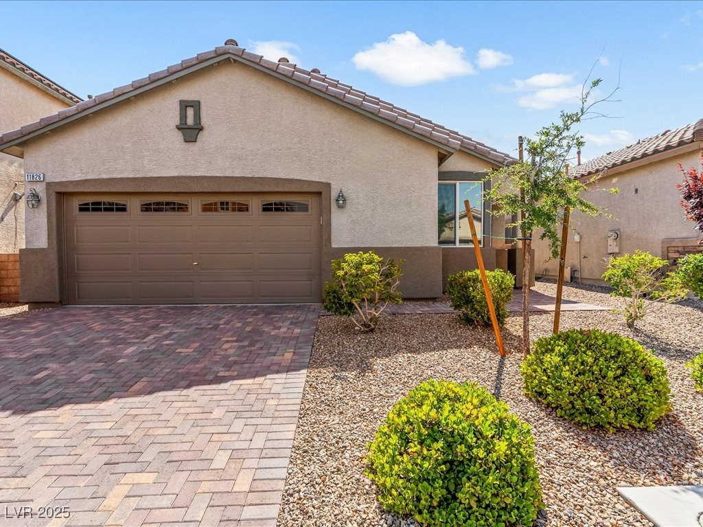 11826 Glinda Court Property Photo 1