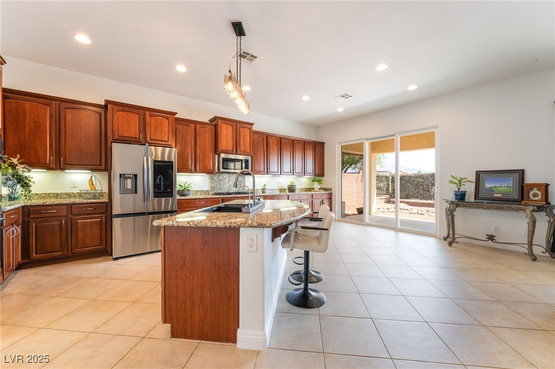 8824 Killians Greens Drive Property Photo 18