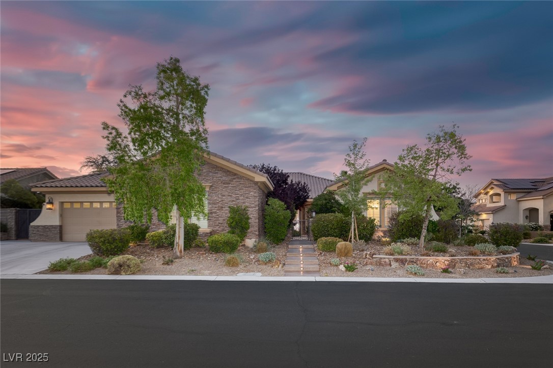 3668 Hillary Elan Court Property Photo 1
