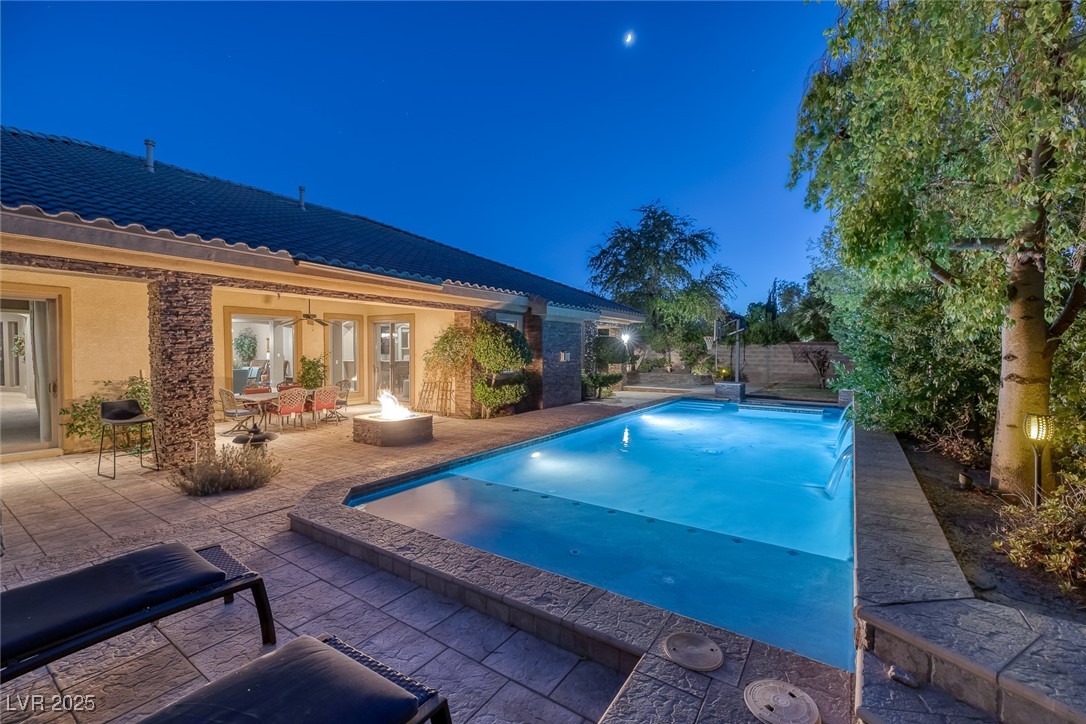 3668 Hillary Elan Court Property Photo 3