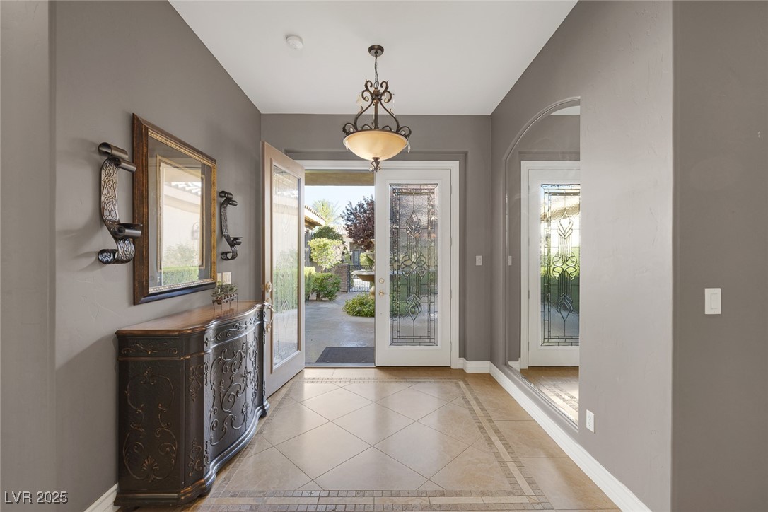 3668 Hillary Elan Court Property Photo 6