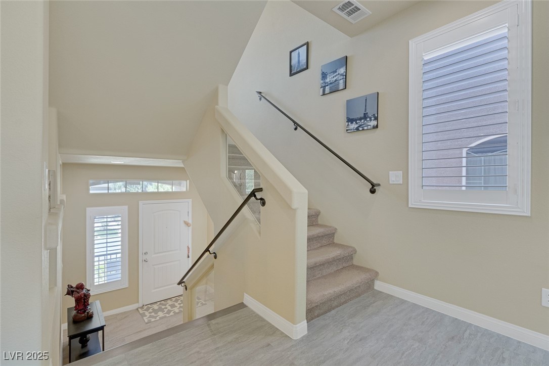 6561 Averill Creek Avenue Property Photo 7