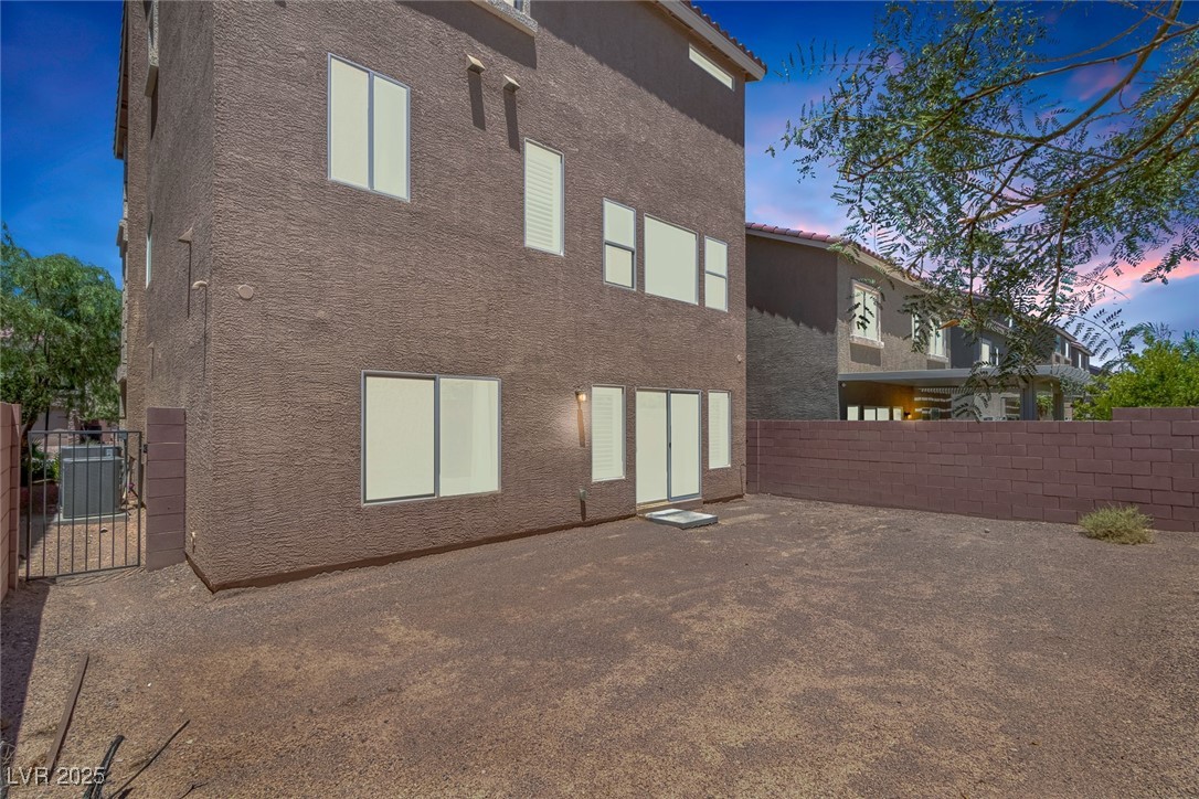 6561 Averill Creek Avenue Property Photo 43