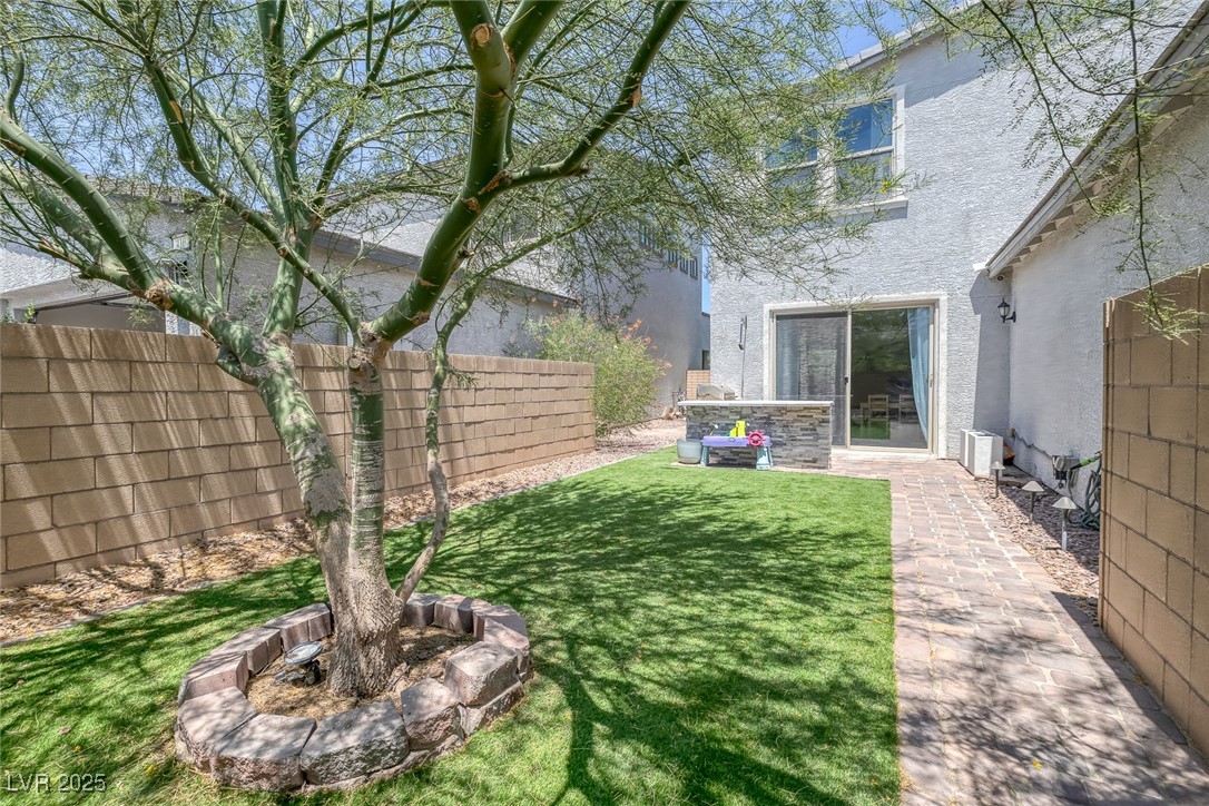 412 Gracious Way Property Photo 26