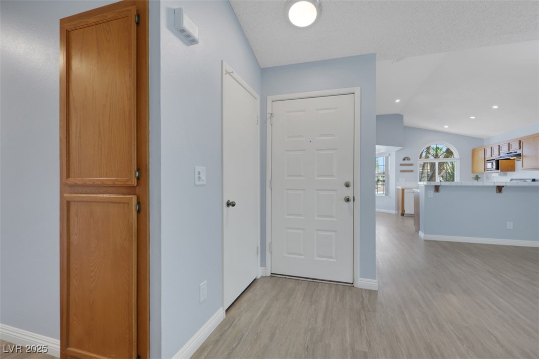2860 Misty Court Property Photo 8