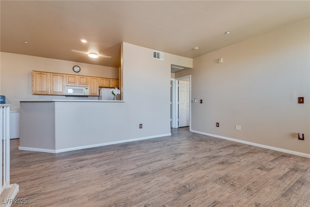 5855 Valley Drive 2106 Property Photo 5