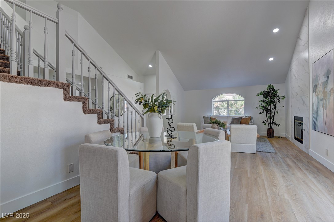 7629 Oyster Cove Drive Property Photo 6
