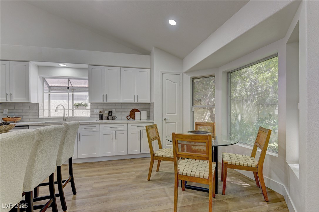 7629 Oyster Cove Drive Property Photo 10